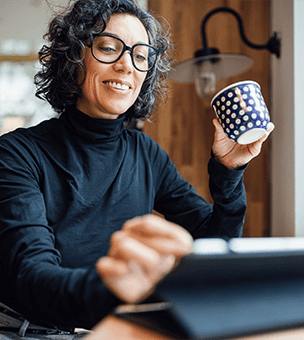 Woman working at a cafe