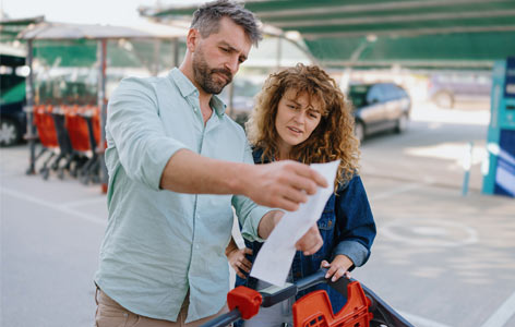 A couple shocked by grocery costs